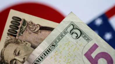 Dollar Steady as Traders Consider Tariffs and Yen Surges on BOJ Bets