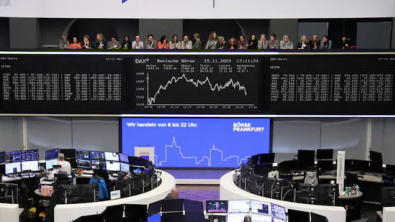 Oil, Healthcare Stocks Knock European Shares to 2-Week Lows