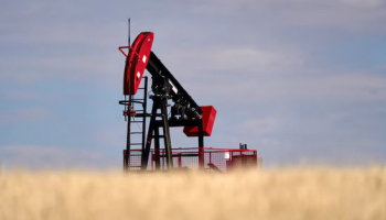 Oil Set for 4th wk of Gains, Investors Assess US Sanctions Impact