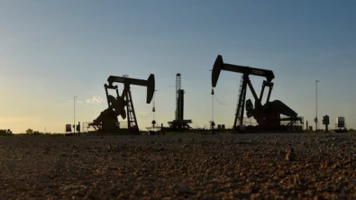 Oil Retreats on Demand Concerns after Fed Signals Slower Easing Ahead