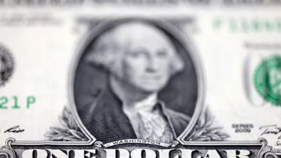 Dollar Holds onto Gains ahead of US Data; Sterling Slips