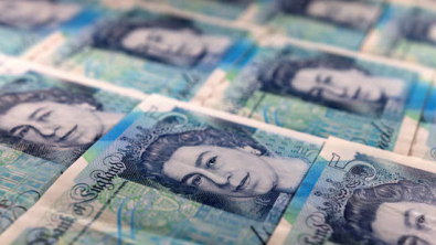 Sterling Hits Five-Month Low Versus Euro on Rates Outlook