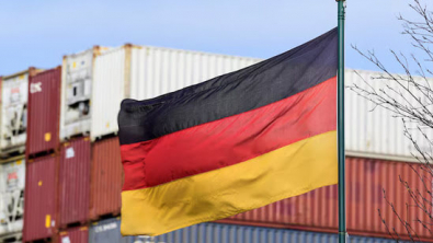 German Exporters Expect 2.7% Drop in Sales in 'Bleak' 2025, Trade Body Says