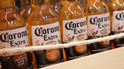 Constellation Brands Cuts Annual Forecasts as Beer Demand Weakens